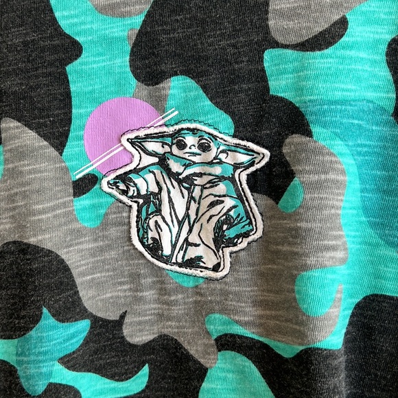 Disney Baby Yoda Crop Top Tee | Size XS - Picture 5 of 5